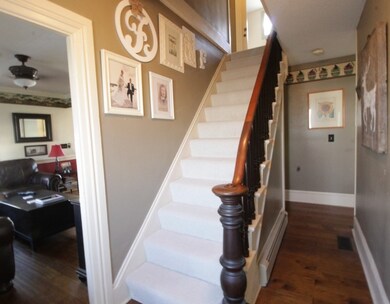 122 N Main St, Uxbridge, MA 01569 - photo 7