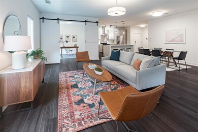 5710 Mccommas Blvd unit 102, Dallas, TX 75206 - photo 2