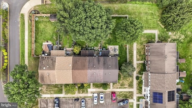 4 Stonegate Village, Quakertown, PA 18951 - photo 4