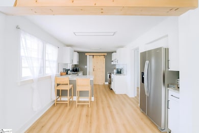 235 S Blackstock Rd, Spartanburg, SC 29301 - photo 3