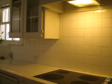 2111 S Jarrell Ave, Tyler, TX 75701 - photo 6