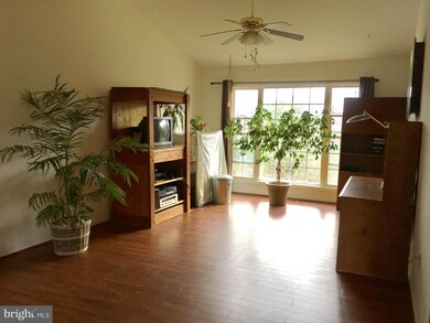 47 Bayer Rd, Hedgesville, WV 25427 - photo 4