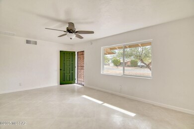 23-web-or-mls-CC_OMNI_805EastHoanPlc_DSC