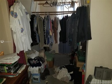 2300 Douglas St, Hollywood, FL 33020 - photo 6