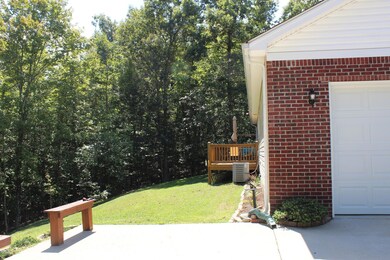 408 Oakwood Dr, Lebanon Junction, KY 40150 - photo 3