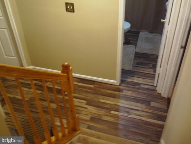 7102 Meadow Green Terrace, Hyattsville, MD 20785 - photo 2