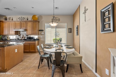 Kitchen dining area