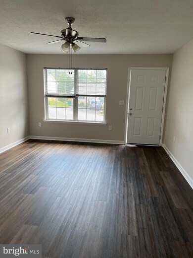 441 Pleasant View Dr unit 443, Strasburg, VA 22657 - photo 3