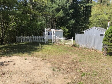 40 Larchmont Ave, Taunton, MA 02780 - photo 3