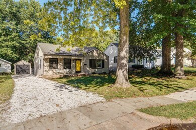 1455 E Stanford St-4