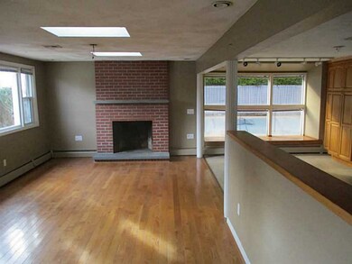 15 Starr St, Johnston, RI 02919 - photo 3