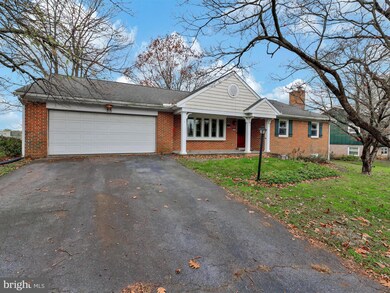 88 N Hershey Ave, Leola, PA 17540 - photo 3