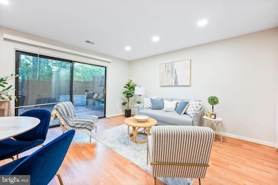 2340 Southgate Square, Reston, VA 20191 - photo 5