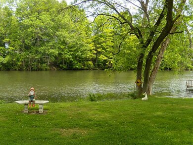 126 Maple Dr, Edinboro, PA 16412 - photo 2