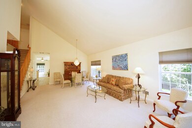 31 Pinflower Ln, Princeton Junction, NJ 08550 - photo 4