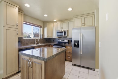 225 E 1350 N, Lehi, UT 84043 - photo 4