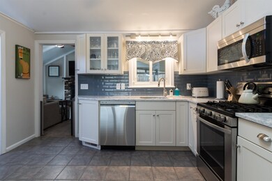 64 Hills Ferry Rd, Nashua, NH 03064 - photo 7