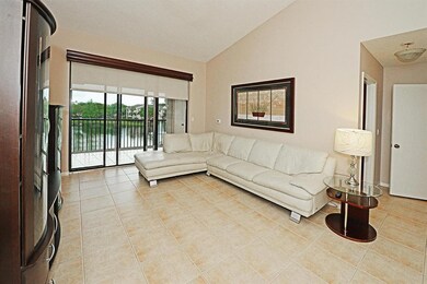 Living Dining Area