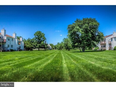 402 Dove Ct unit 402, Lumberton, NJ 08048 - photo 3