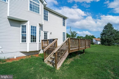 304 Buena Vista Dr, Colonial Beach, VA 22443 - photo 4