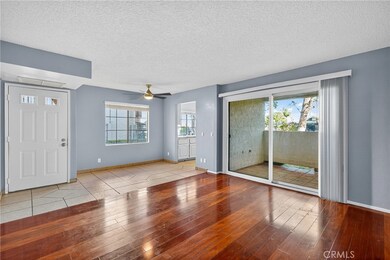 2554 Olive Dr unit 165, Palmdale, CA 93550 - photo 4