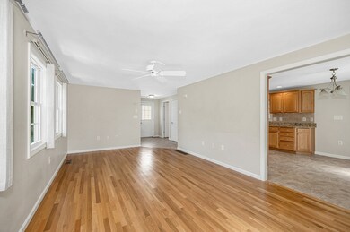 229 Long Pond Dr, Dracut, MA 01826 - photo 6