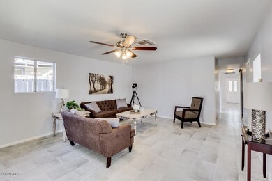 8810 N 6th Place, Phoenix, AZ 85020 - photo 5