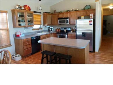 Spacious kitchen has movable island!