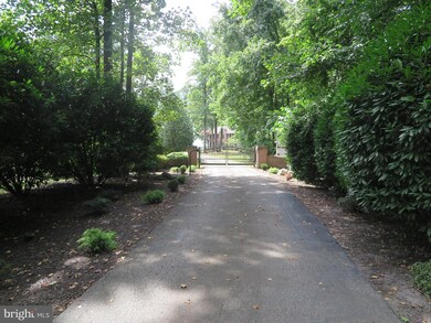 2006 Hillcrest Ave, Gambrills, MD 21054 - photo 4