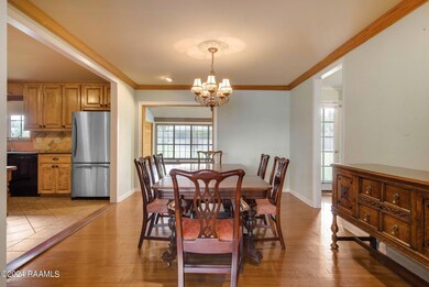 7-web-or-mls-4901 N University Ave-7