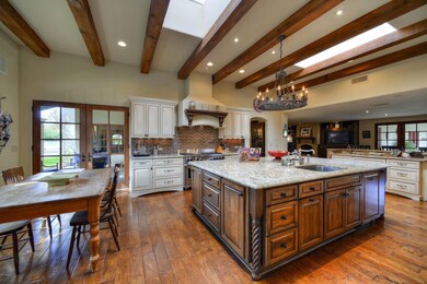 012_Kitchen