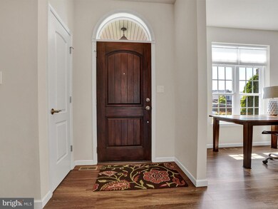 521 Springbrook Dr, Palmyra, PA 17078 - photo 4