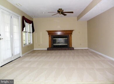 44116 Mimosa Ct, California, MD 20619 - photo 4