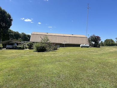 236 Beartown Rd, Loretto, TN 38469 - photo 3