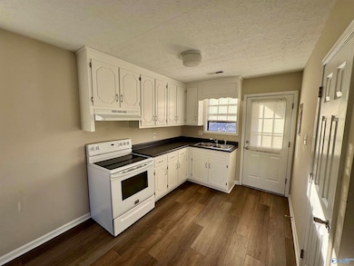 433 Hargrove St unit B, Athens, AL 35611 - photo 5