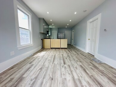 85 Timson St unit 1, Lynn, MA 01902 - photo 4