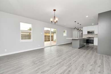 13362 Louisville St, Houston, TX 77015 - photo 3