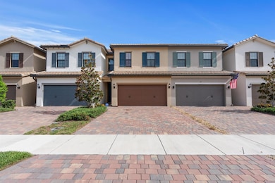 8209 Cinch Way, Lake Worth, FL 33467 - photo 2