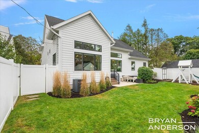 092-1029 Pinecrest Ave SE, East Grand Ra