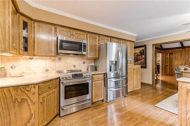 8404 Rosehill Rd, Lenexa, KS 66215 - photo 4