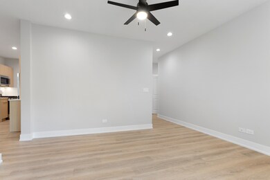 1904 W Morse Ave unit 2, Chicago, IL 60626 - photo 7
