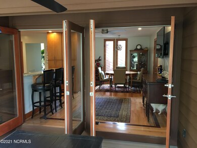 909 Greenway Dr, Jacksonville, NC 28546 - photo 5