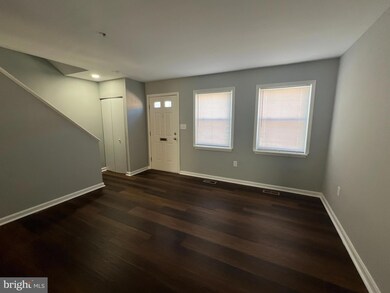 2124 Brunt St, Baltimore, MD 21217 - photo 2