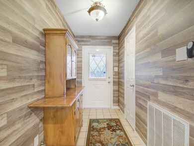 4010 N Morning Glory Dr, Santa Fe, TX 77517 - photo 5