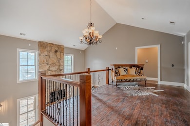 137 W Waters Edge Ln, West Union, SC 29696 - photo 5