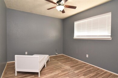 16714 Tibet Rd, Friendswood, TX 77546 - photo 4