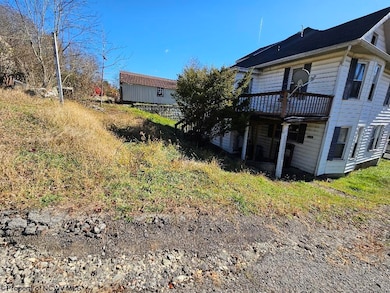 193 E Main St, Salem, WV 26426 - photo 5