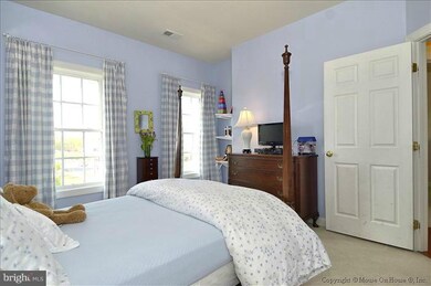 23123 Mistflower Dr, Clarksburg, MD 20871 - photo 5