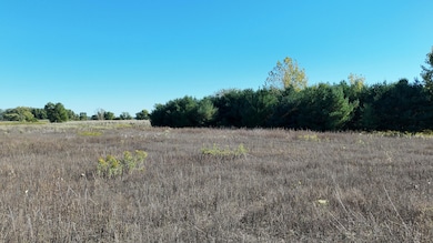 8363 N 200 W, Wheatfield, IN 46392 - photo 2