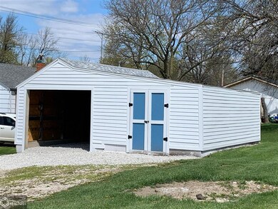 201 N Dewey St, Osceola, IA 50213 - photo 4